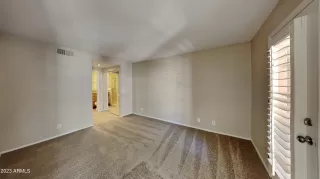 Photo #6: 6563243 Listing