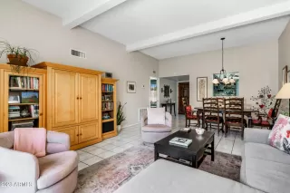 Photo #6: 6563287 Listing 