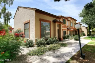 Photo #2: 6563416 Listing