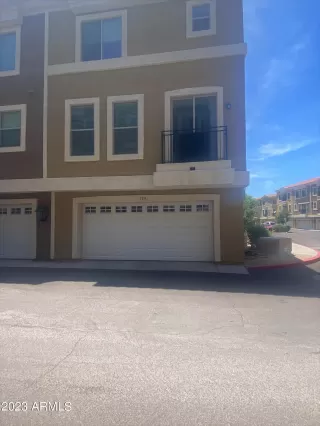 Photo #2: 6563432 Listing