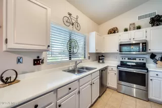 Photo #1: 6563470 Listing 