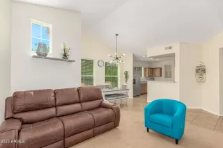 Photo #4: 6563476 Listing