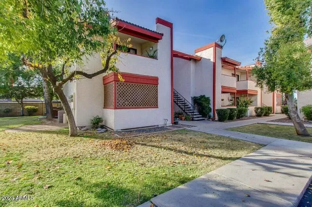 MLS: 6563546 Condo For Sale