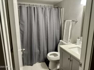 Photo #6: 6563652 Listing