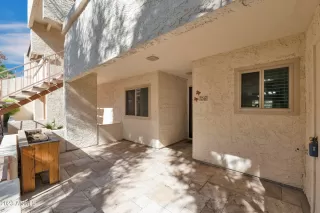 Photo #2: 6563919 Listing