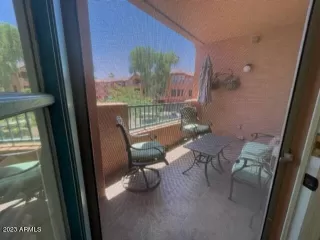 Photo #5: 6563924 Listing