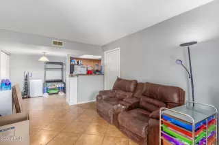 Photo #4: 6563929 Listing 