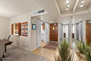 Photo #2: 6564049 Listing