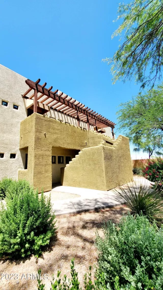 MLS: 6564131 Condo For Sale