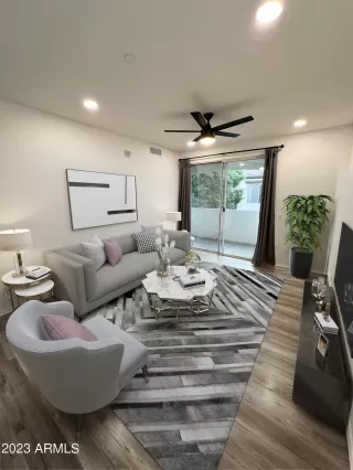 Photo #2: 6564286 Listing