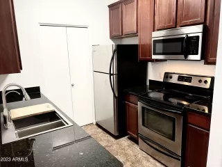 Photo #6: 6564286 Listing