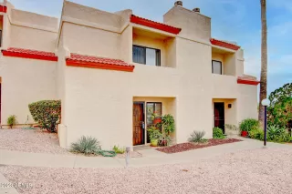 Photo #2: 6564365 Listing 