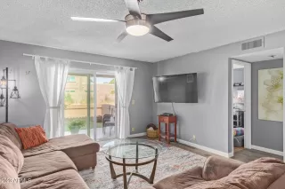 Photo #6: 6564535 Listing 