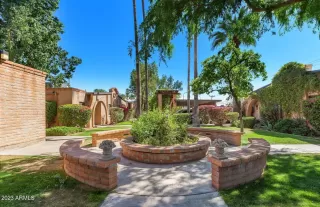 Photo #1: 6564656 Listing