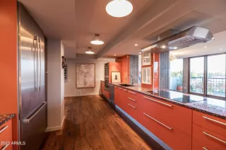 Photo #4: 6564913 Listing 