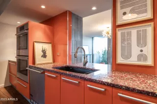 Photo #5: 6564913 Listing 