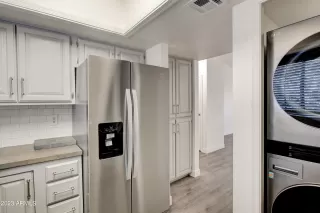 Photo #6: 6565056 Listing 