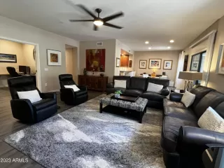 Photo #5: 6565227 Listing