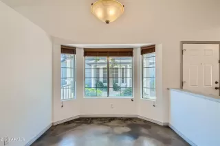 Photo #4: 6565243 Listing