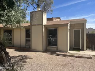 Photo #5: 6565328 Listing