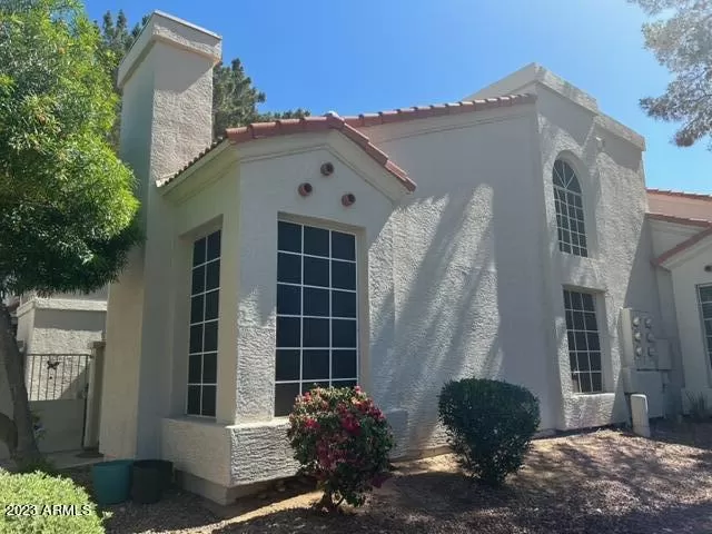 MLS: 6565566 Condo For Sale