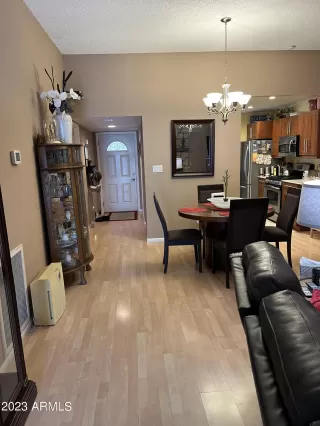 Photo #6: 6565648 Listing 