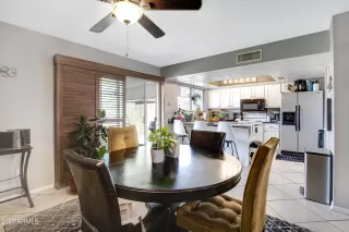 Photo #6: 6565948 Listing 