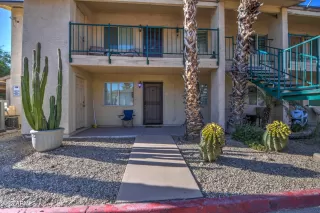 Photo #2: 6565980 Listing