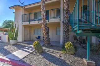 Photo #3: 6565980 Listing