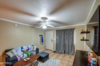 Photo #5: 6565980 Listing