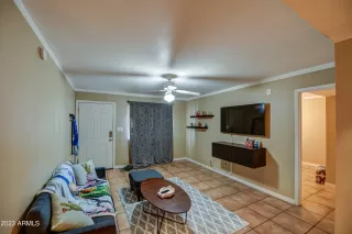 Photo #6: 6565980 Listing