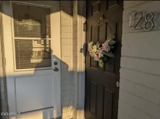 Photo #3: 6566086 Listing 