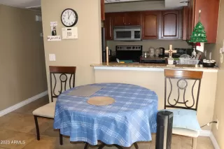 Photo #6: 6566099 Listing