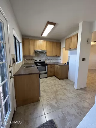 Photo #1: 6566139 Listing