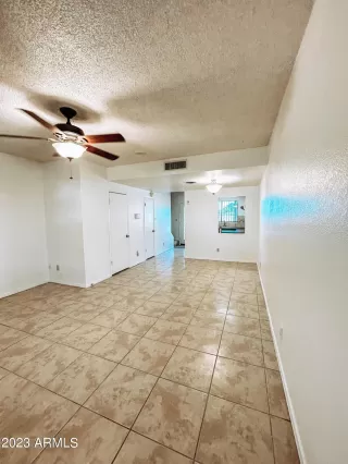 Photo #3: 6566139 Listing