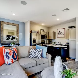 Photo #4: 6566577 Listing