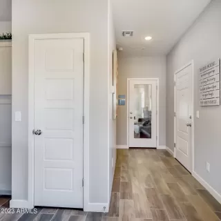 Photo #6: 6566577 Listing