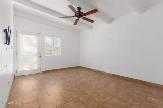 Photo #6: 6566684 Listing 