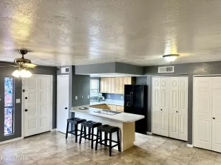 Photo #2: 6567125 Listing