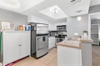 Photo #3: 6567523 Listing 