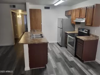 Photo #3: 6567583 Listing