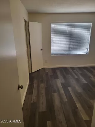 Photo #6: 6567583 Listing