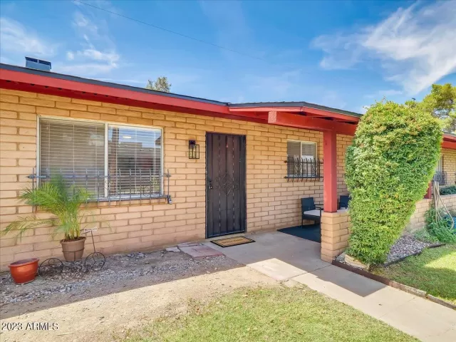 MLS: 6567731 Condo For Sale