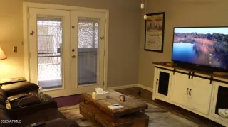 Photo #2: 6568365 Listing 