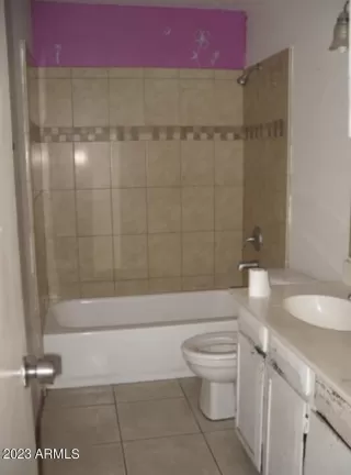 Photo #2: 6568440 Listing 