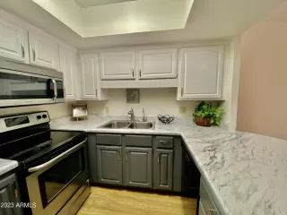 Photo #3: 6568540 Listing