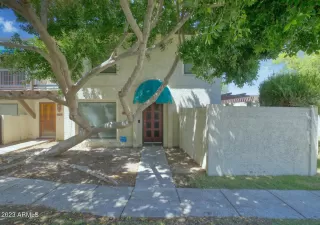 Photo #1: 6568570 Listing 