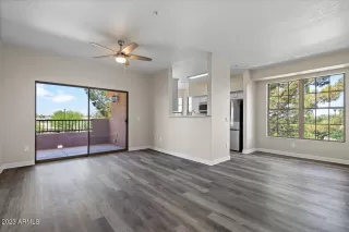 Photo #6: 6568596 Listing