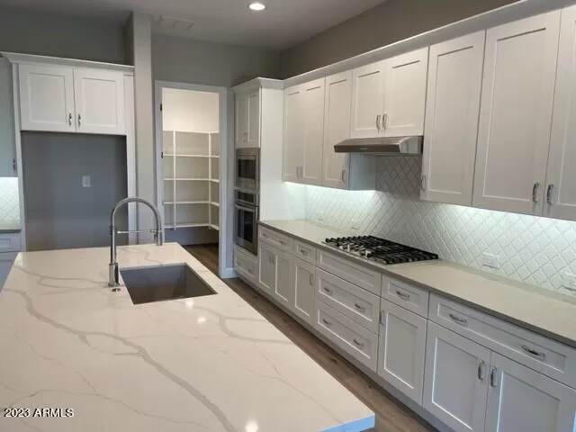 MLS: 6568819 Condo For Sale