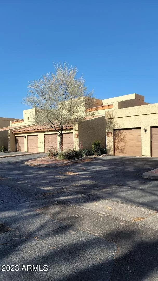 MLS: 6568987 Condo For Sale